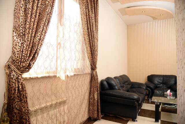 Отель Royal Plus Hotel Ереван-8